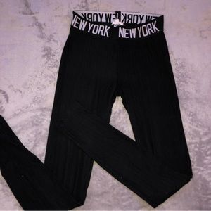FREE ‼️Ardene black “ New York” leggings